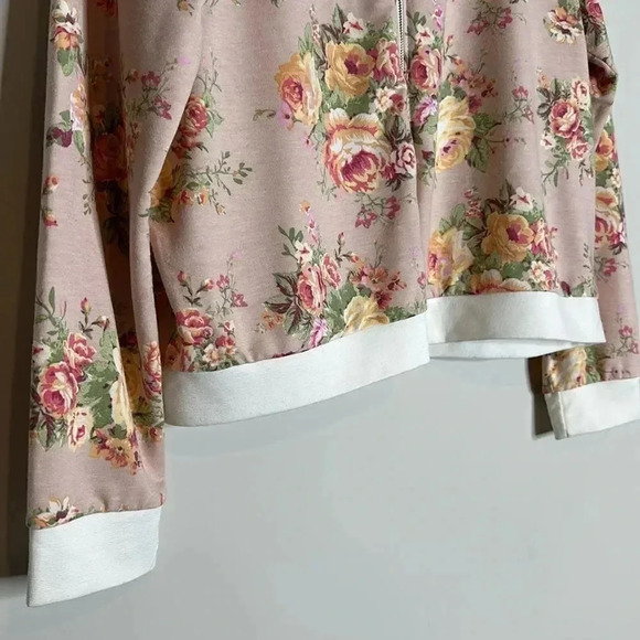 Love Spell Floral Zip Jacket - Picture 4 of 10